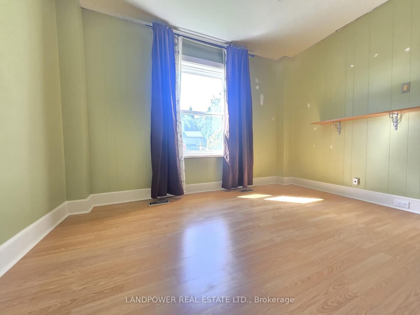 451 Ontario Street, Unit Main Floor thumbnail 3