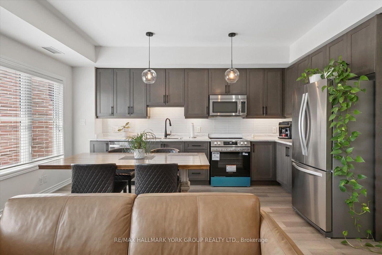 3905 Major Mackenzie Drive, Unit 203 thumbnail 7