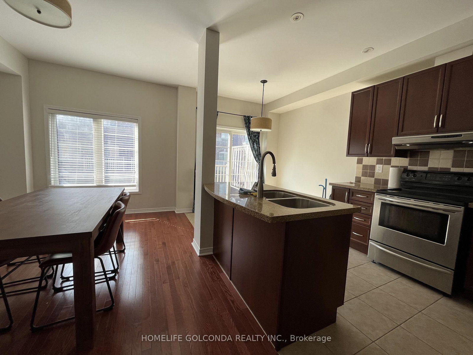139 Chapman Court thumbnail 10