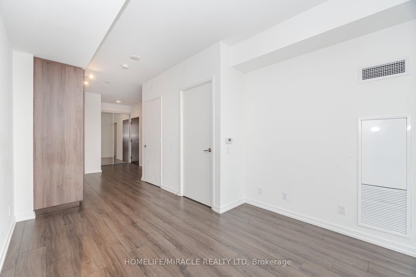 7890 Jane Street, Unit 3907 thumbnail 14
