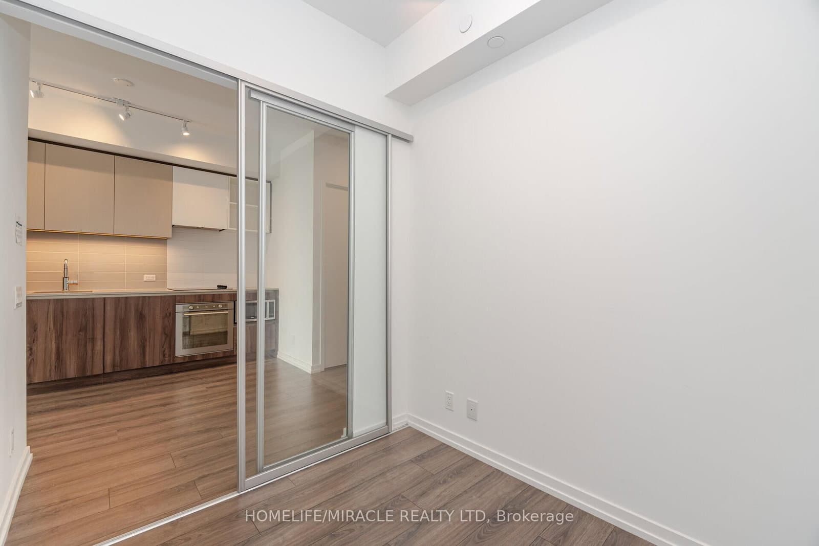 7890 Jane Street, Unit 3907 thumbnail 22