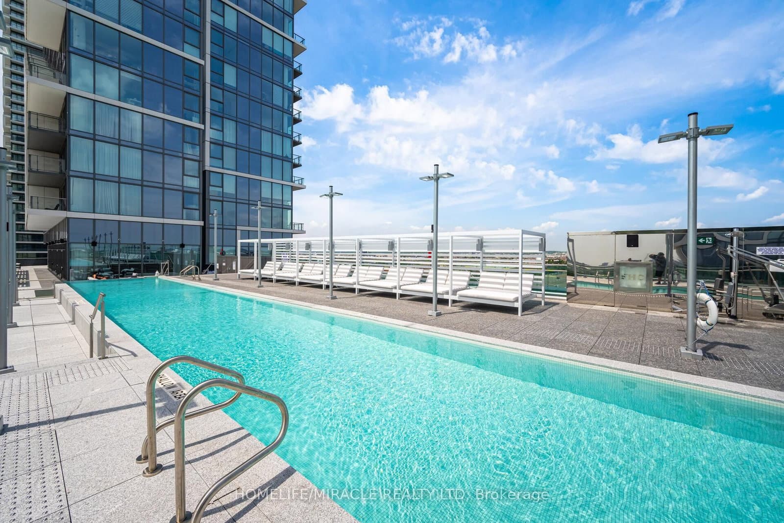 7890 Jane Street, Unit 3907 thumbnail 41