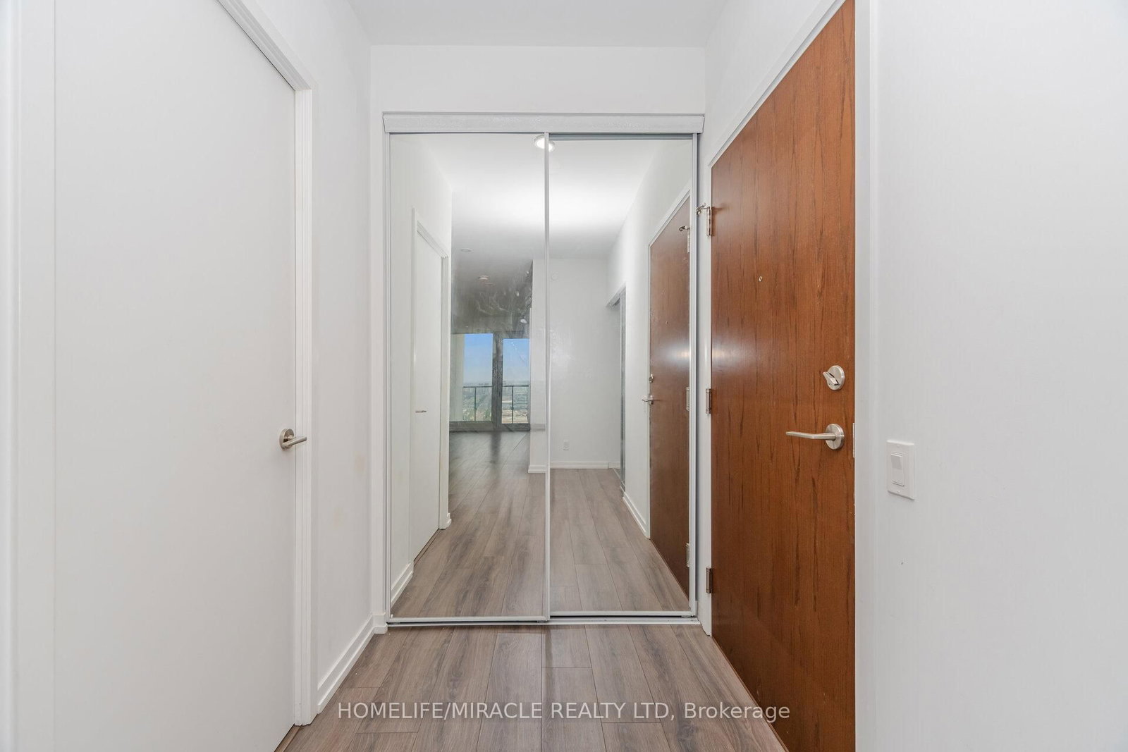 7890 Jane Street, Unit 3907 thumbnail 5