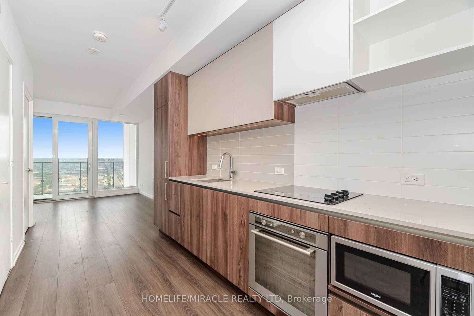 7890 Jane Street, Unit 3907 thumbnail 7