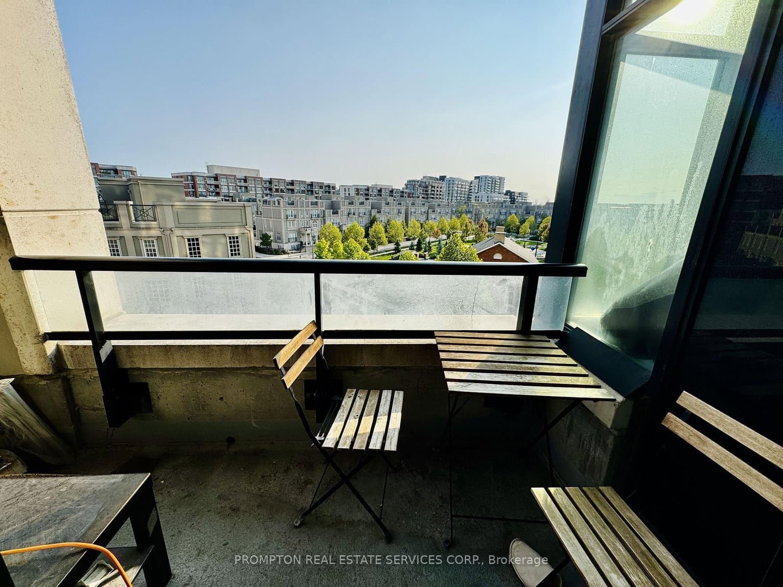 111 UPPER DUKE Crescent, Unit 503 thumbnail 10