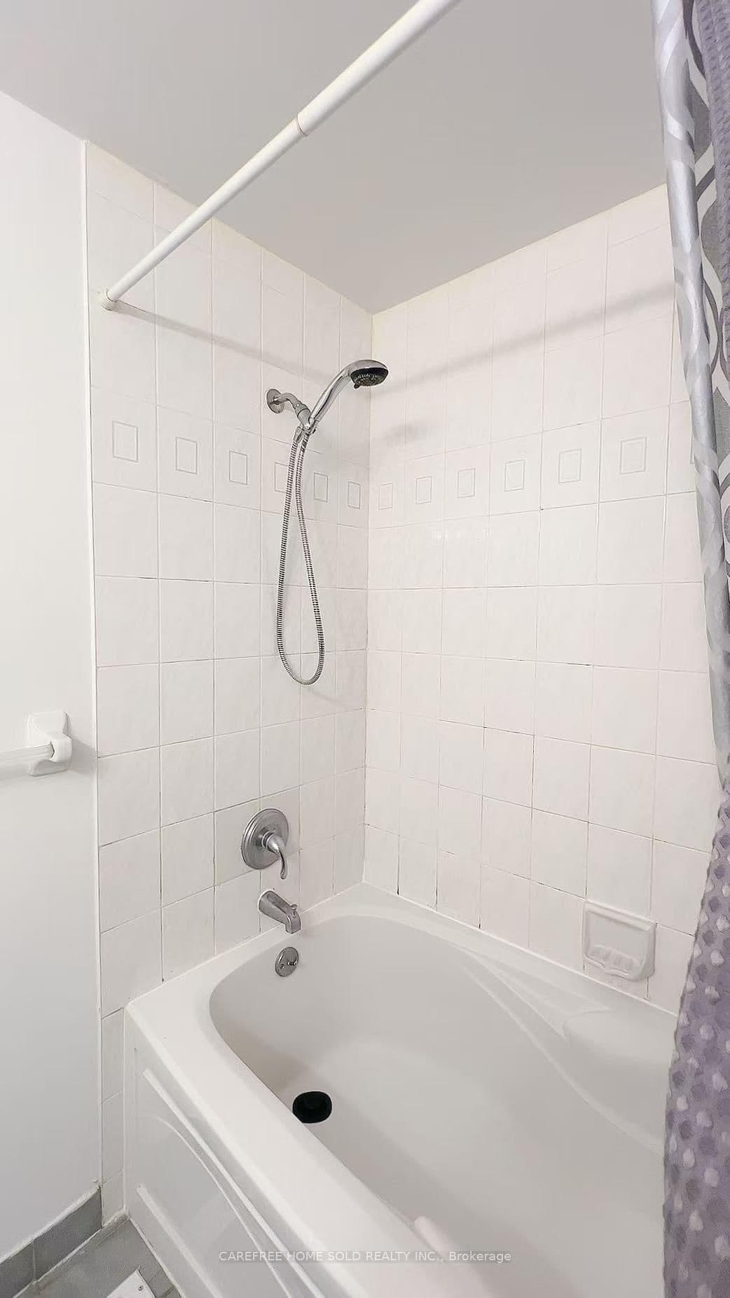 151 Townsgate Drive, Unit 8 thumbnail 18