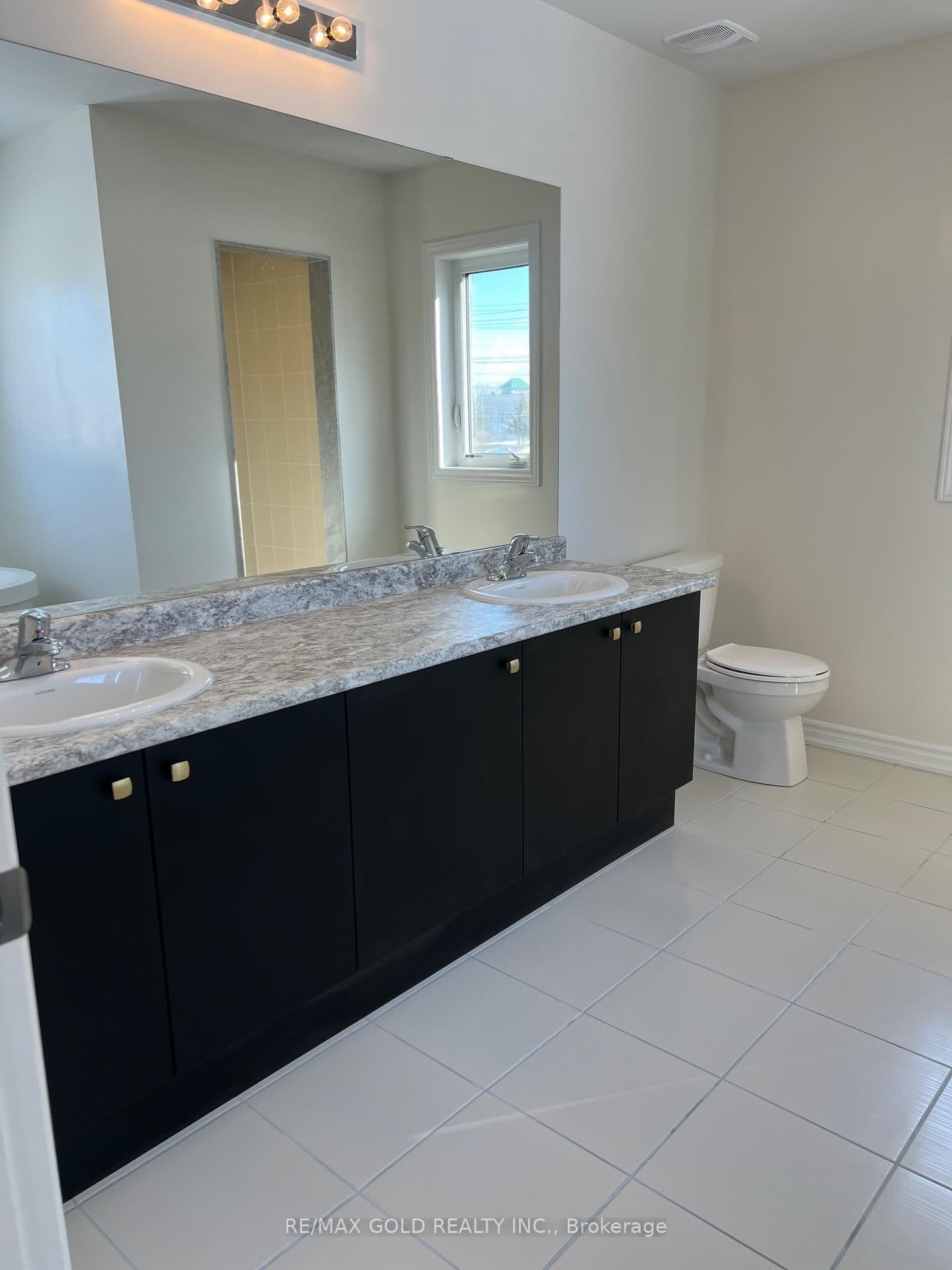 4 Lawrence D. Pridham Avenue thumbnail 16