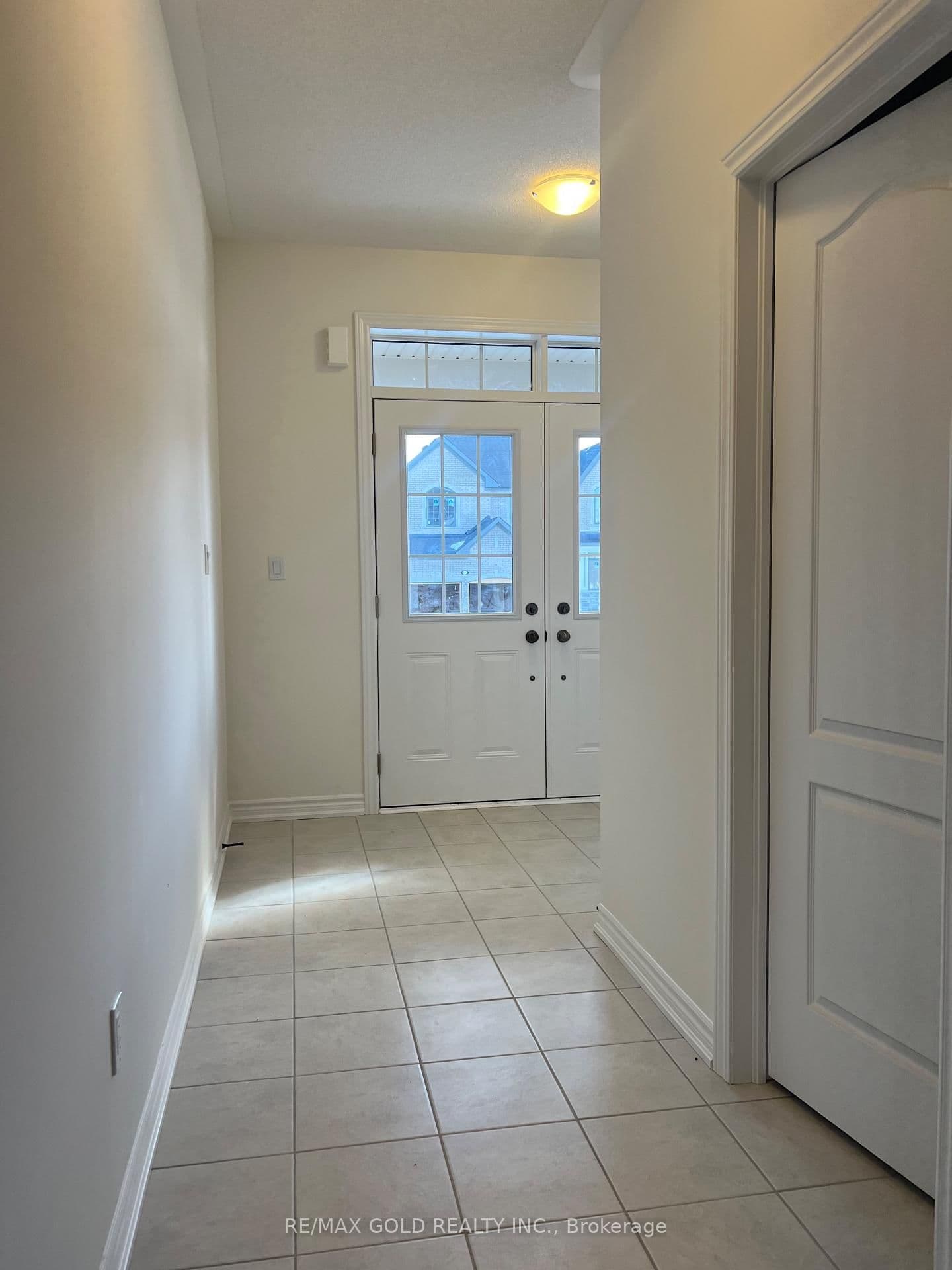 4 Lawrence D. Pridham Avenue thumbnail 2