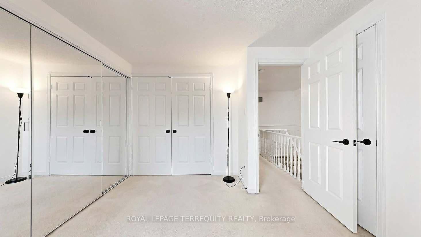 95 Confederation Way, Unit #64 thumbnail 23