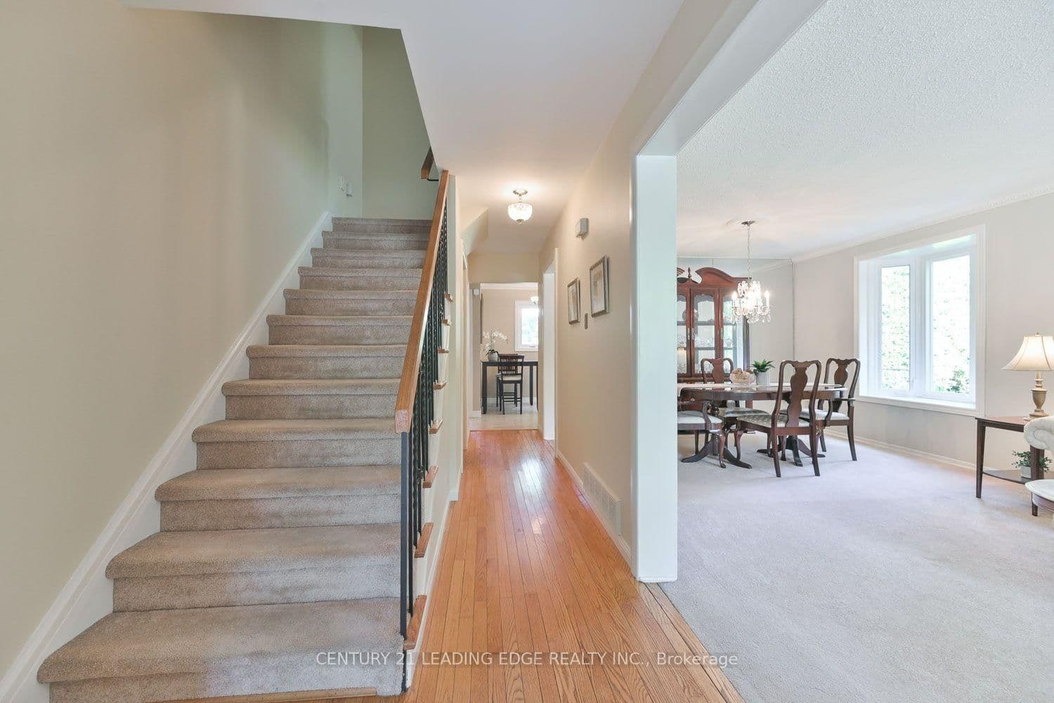 15 Sir Gawaine Place thumbnail 5