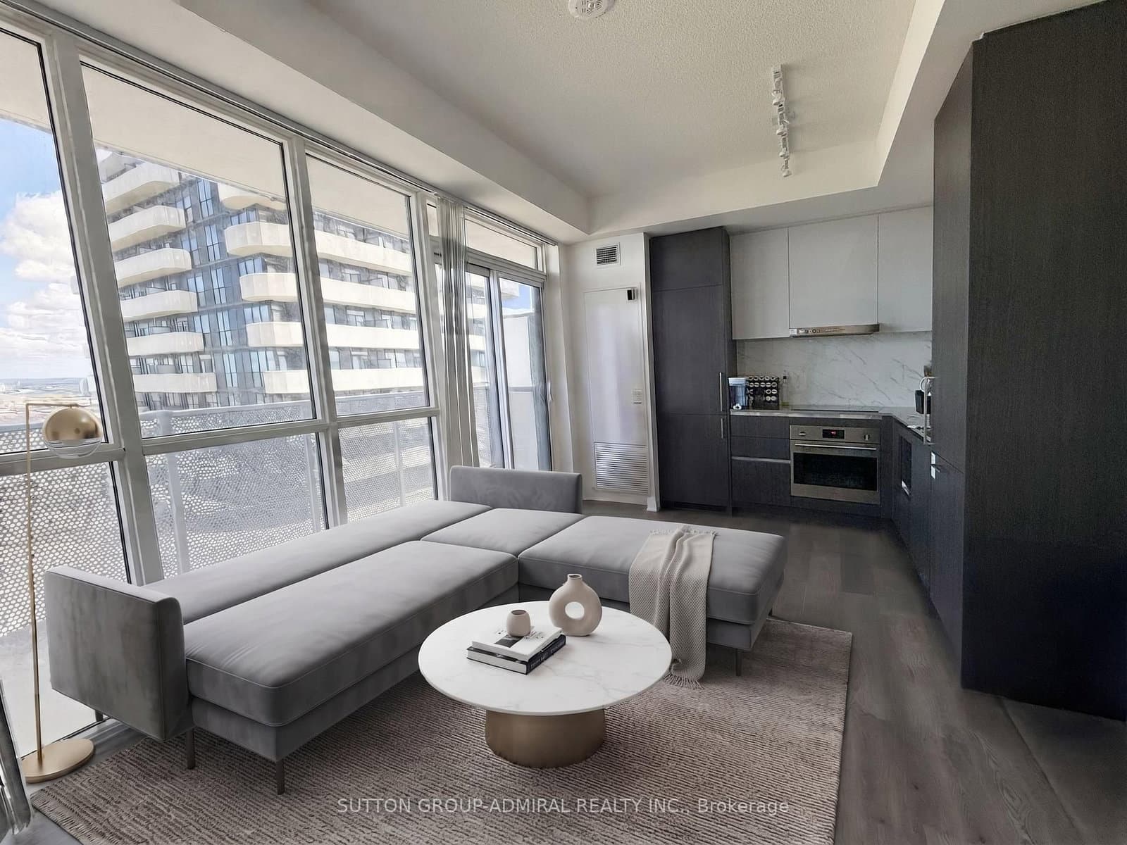 195 Commerce Street, Unit 5112 thumbnail 2