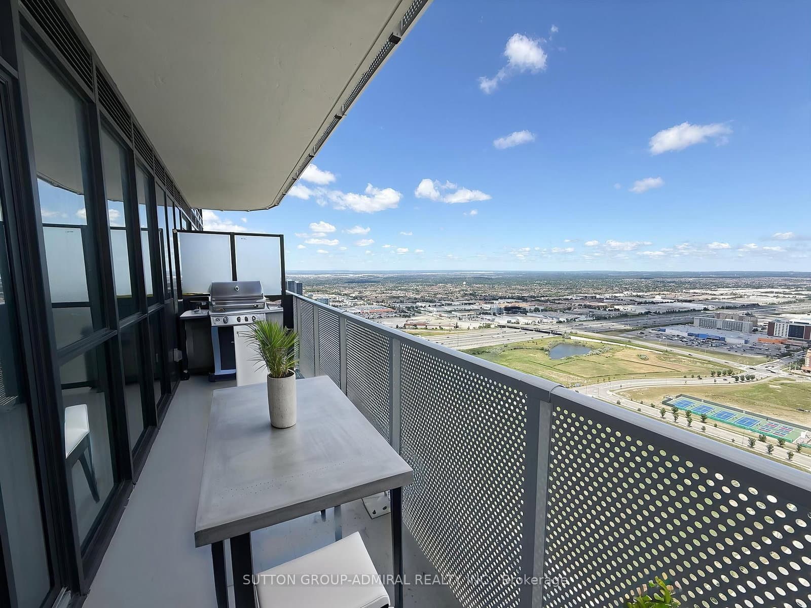 195 Commerce Street, Unit 5112 thumbnail 6