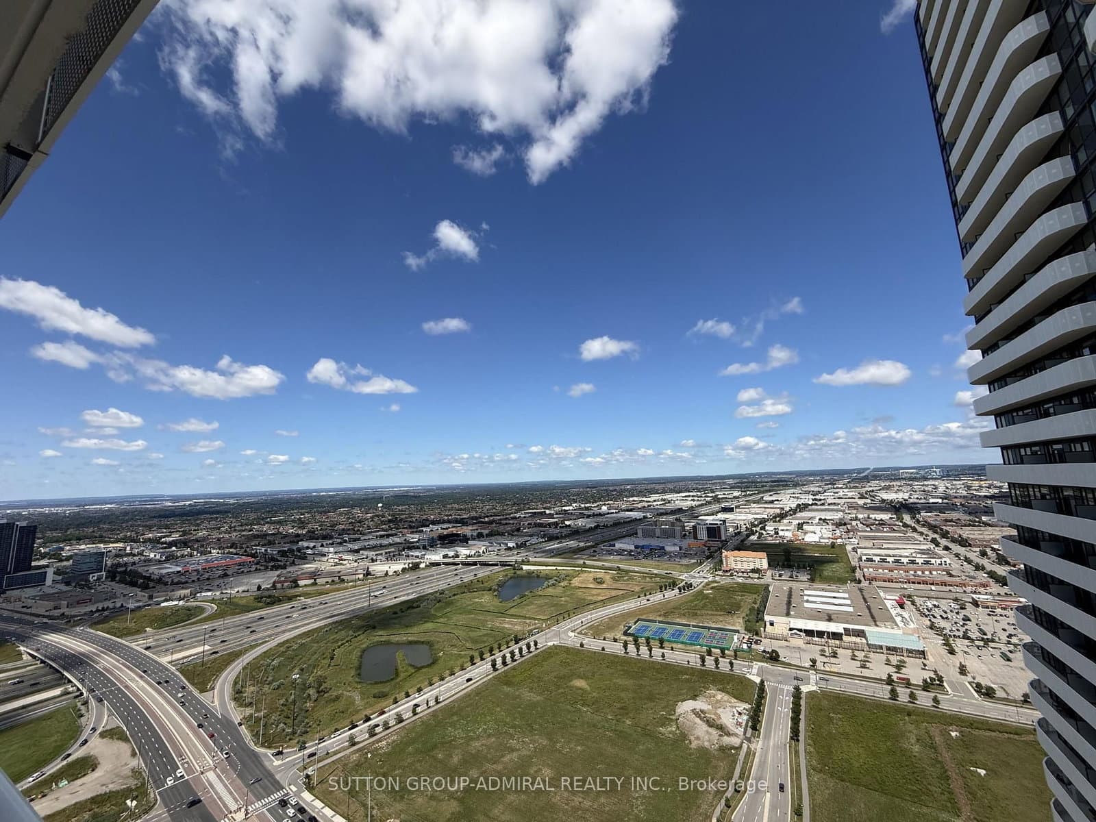 195 Commerce Street, Unit 5112 thumbnail 8