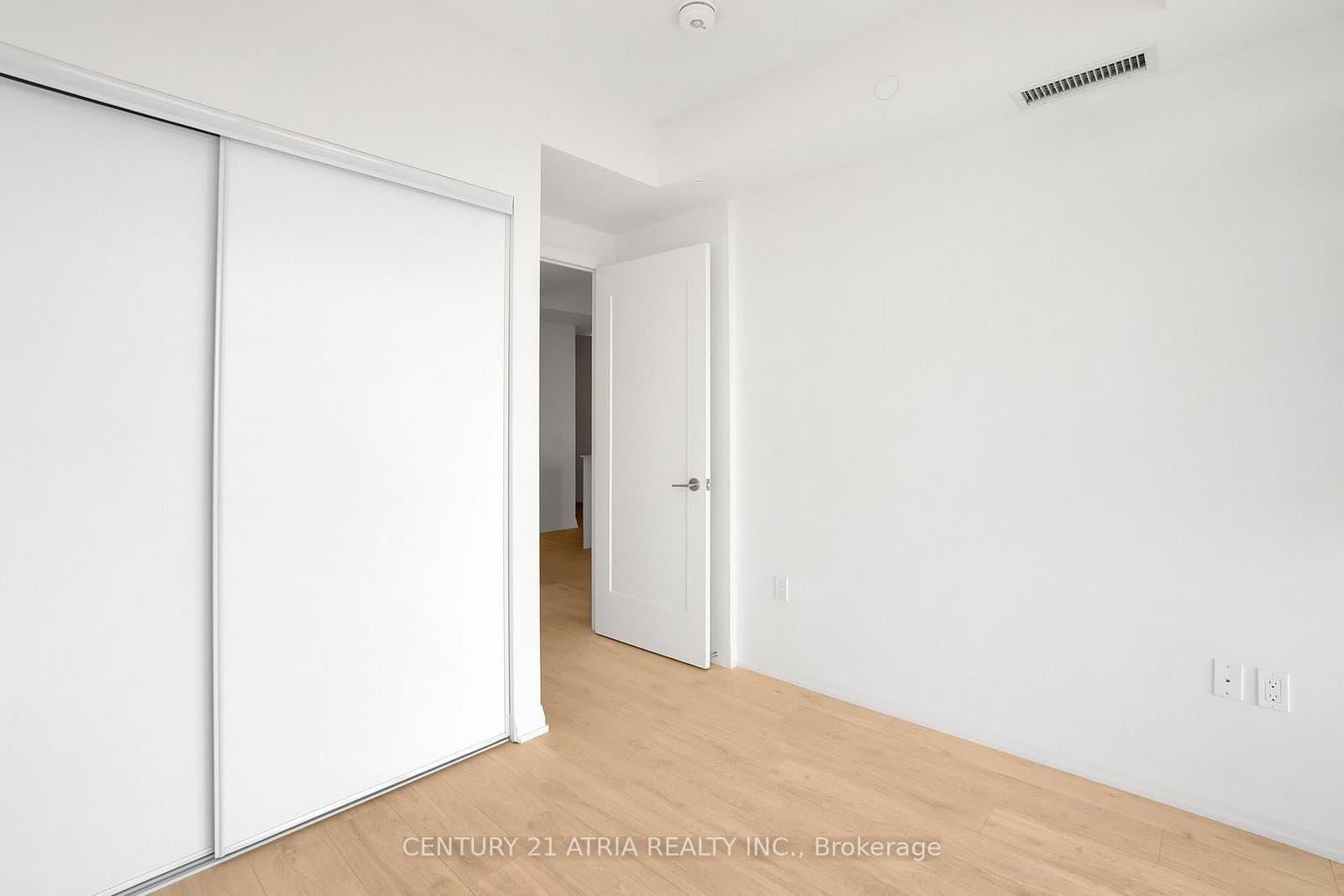 8960 Jane Street, Unit 1823 thumbnail 10