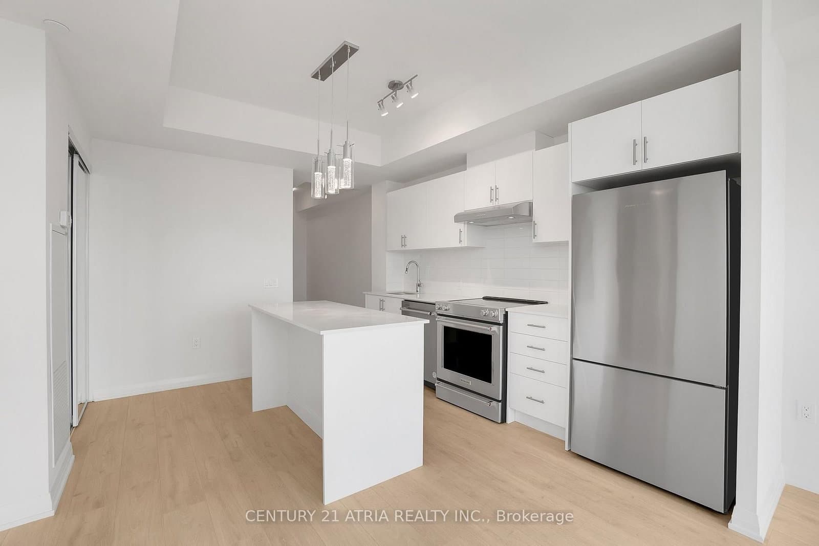 8960 Jane Street, Unit 1823 thumbnail 7