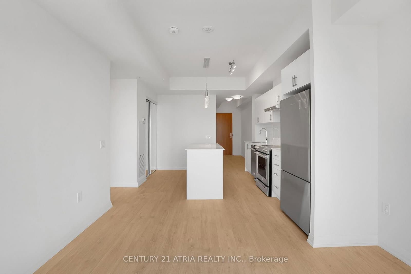 8960 Jane Street, Unit 1823 thumbnail 8