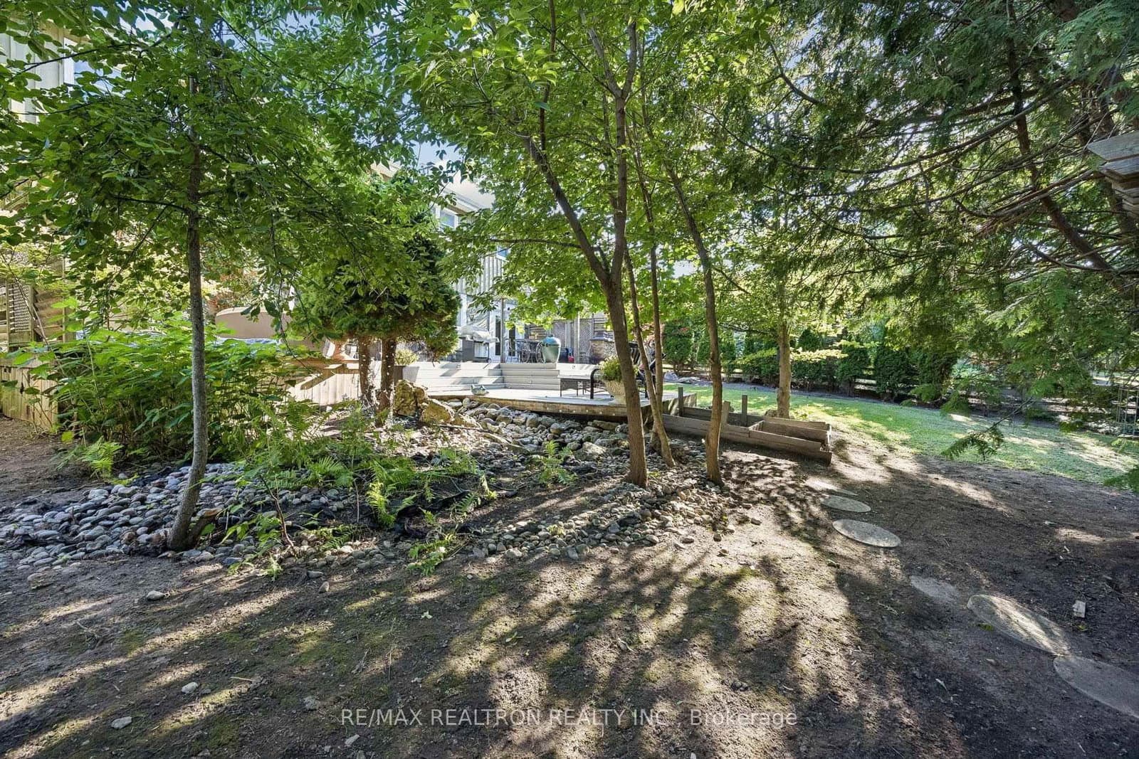 14 Rougecrest Drive thumbnail 34
