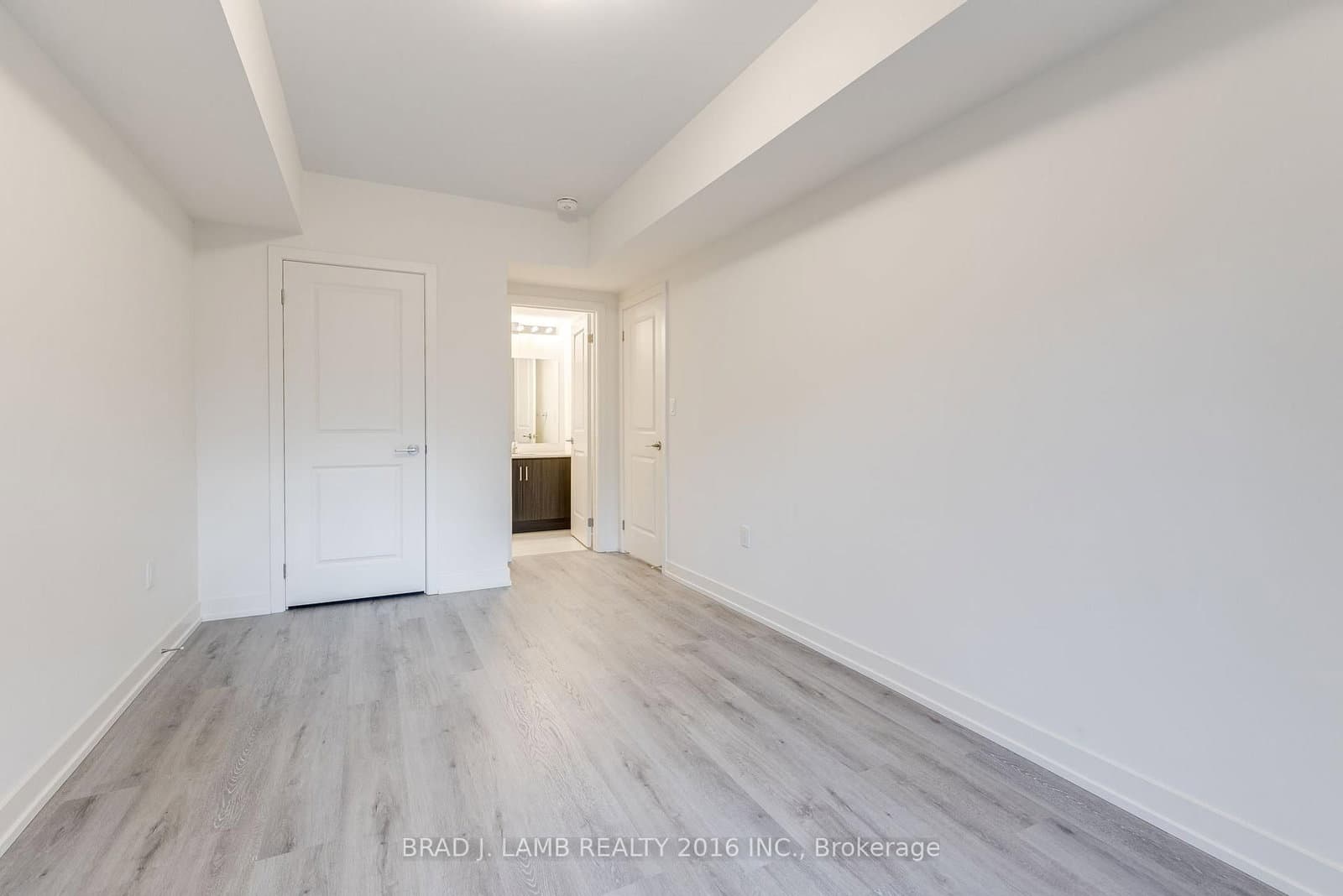 58 Elizabeth Street S, Unit 2106 thumbnail 14
