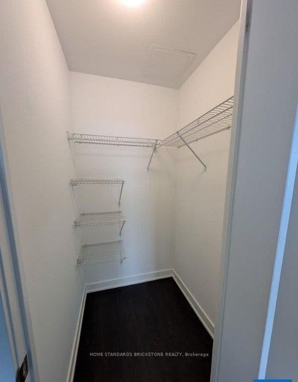 95 Oneida Crescent, Unit 810 thumbnail 10