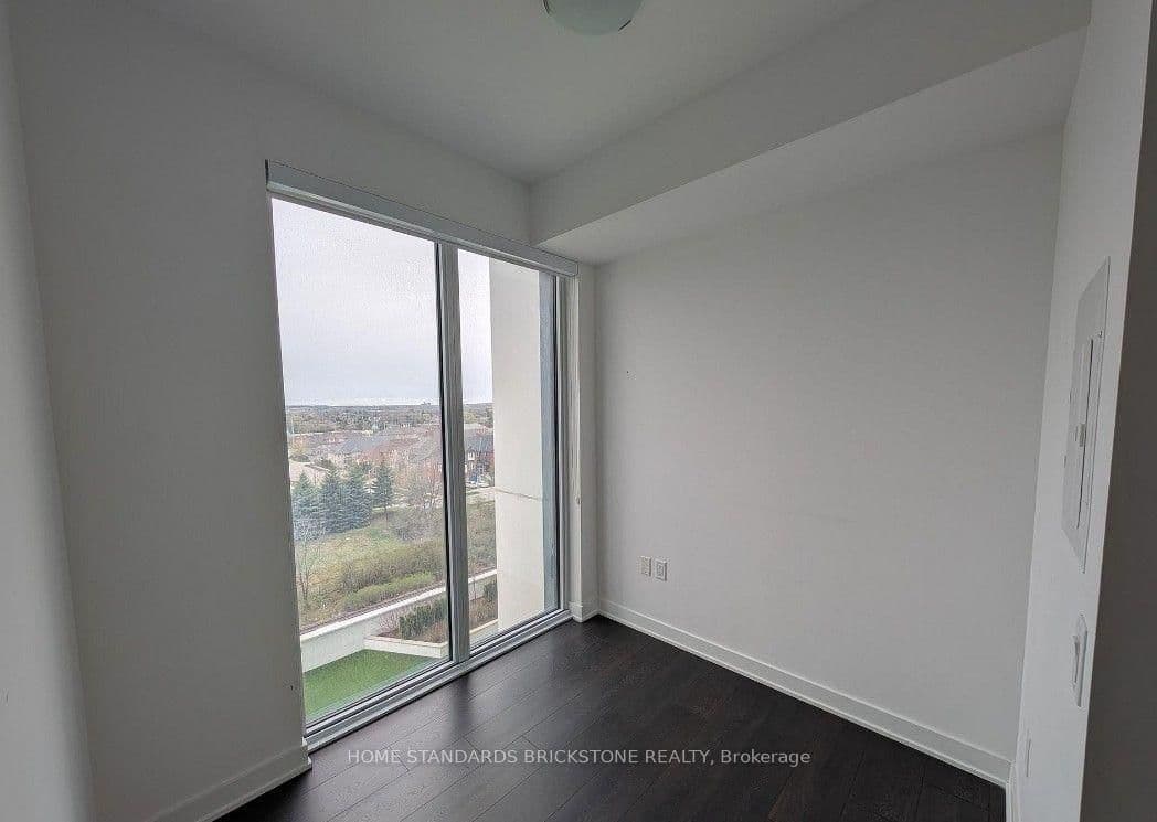 95 Oneida Crescent, Unit 810 thumbnail 13