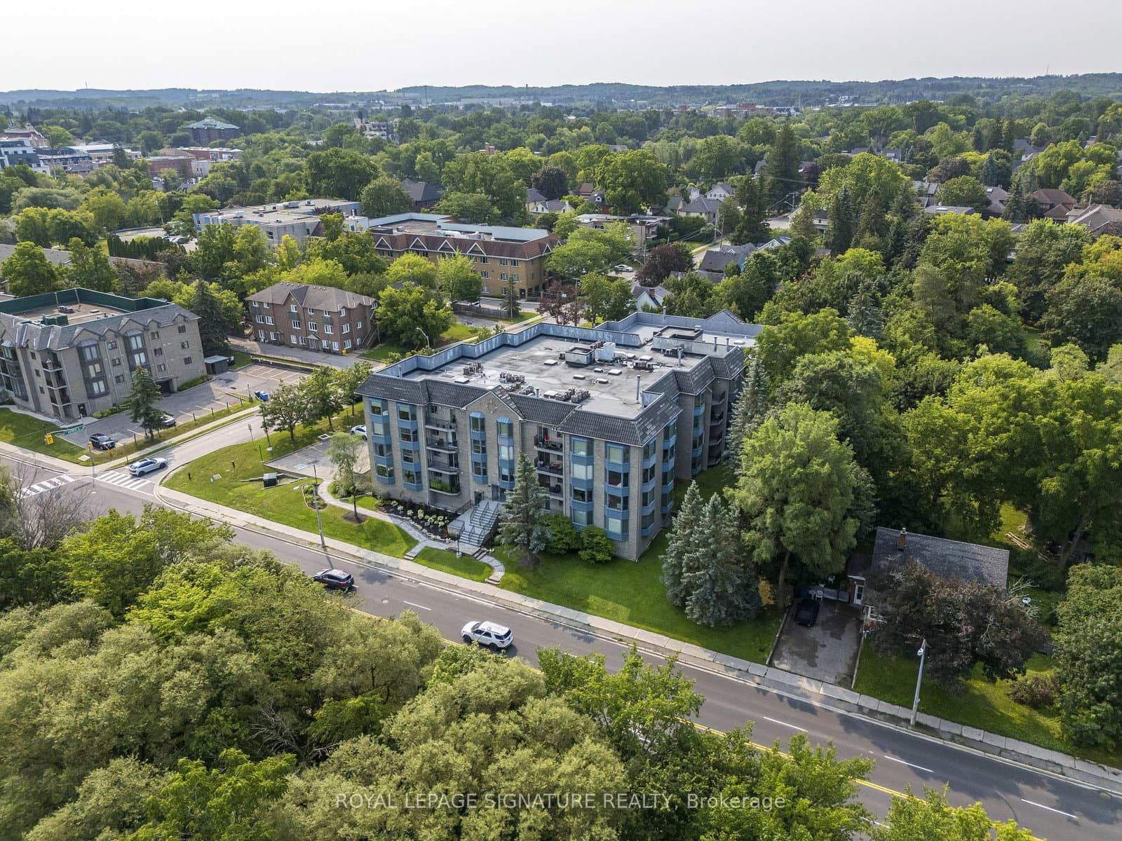 85 Wellington Street W, Unit 204 thumbnail 37