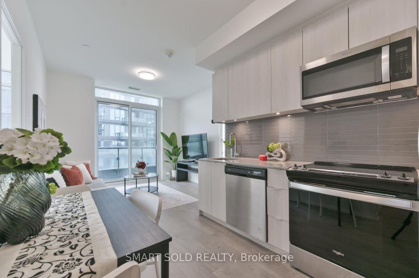 8868 Yonge Street, Unit 909E thumbnail 2