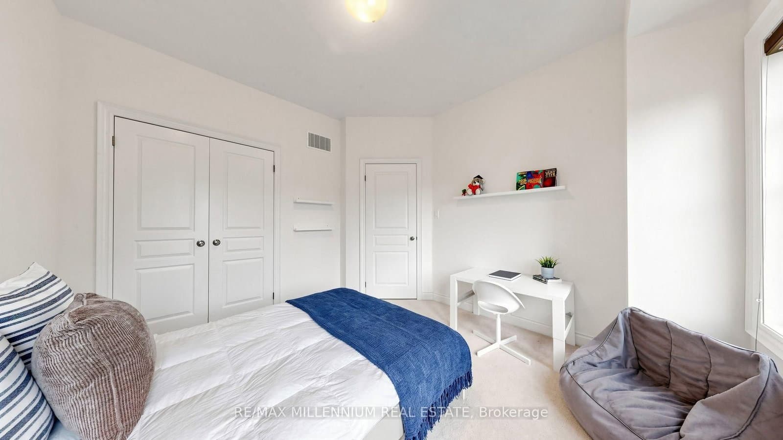 353 Moody Drive thumbnail 28