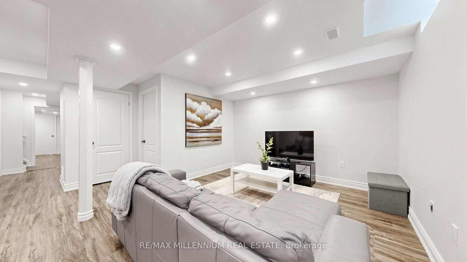 353 Moody Drive thumbnail 36