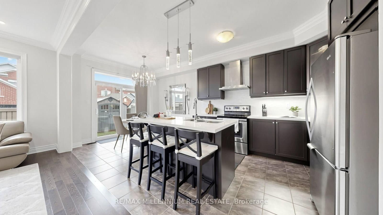 353 Moody Drive thumbnail 5