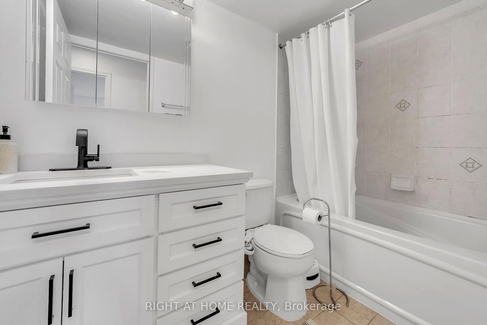 11 Oneida Crescent, Unit 1202 thumbnail 17