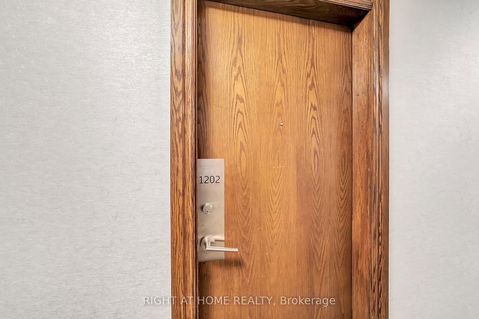 11 Oneida Crescent, Unit 1202 thumbnail 3