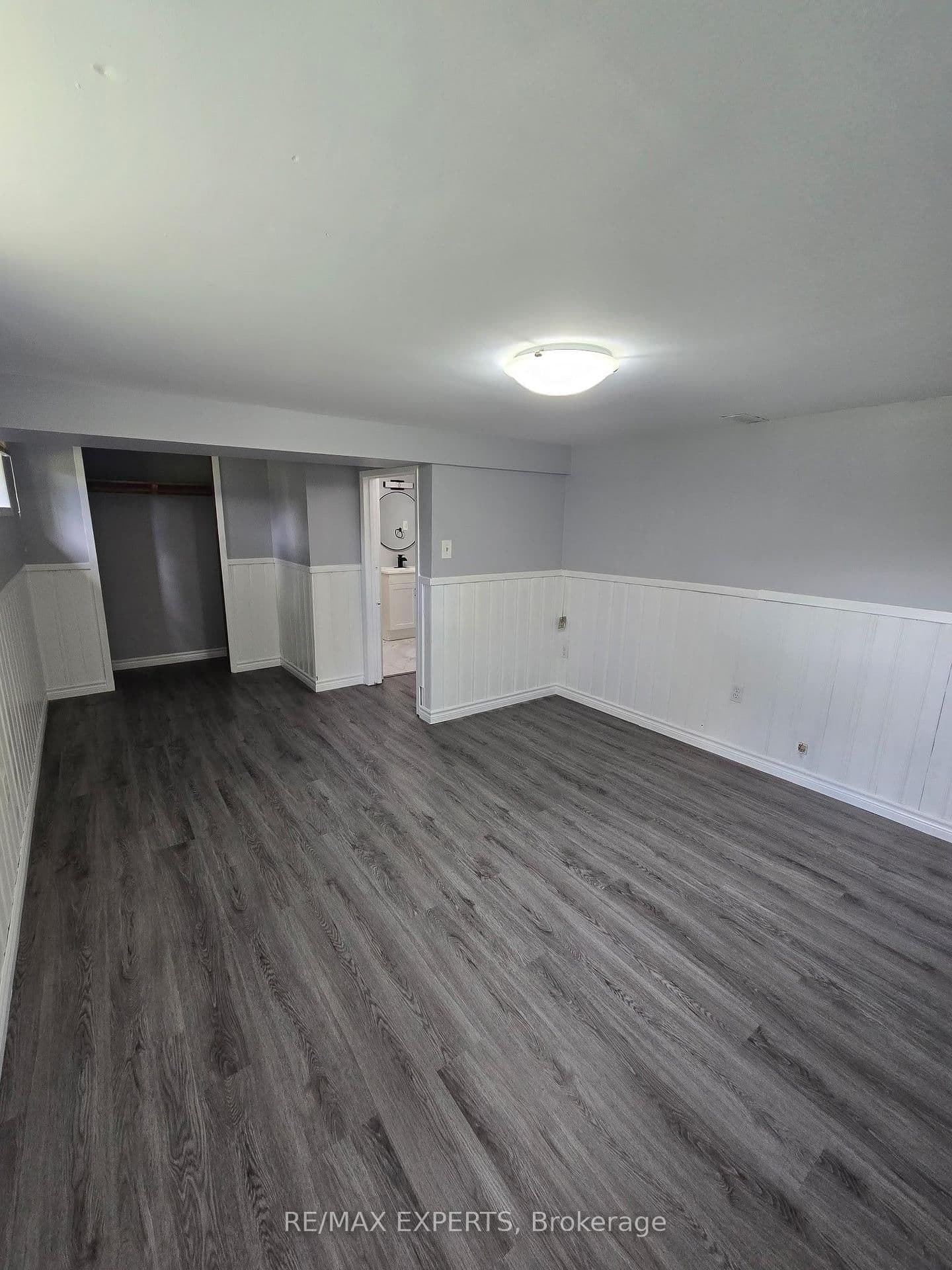 106 Sheldon Avenue thumbnail 4
