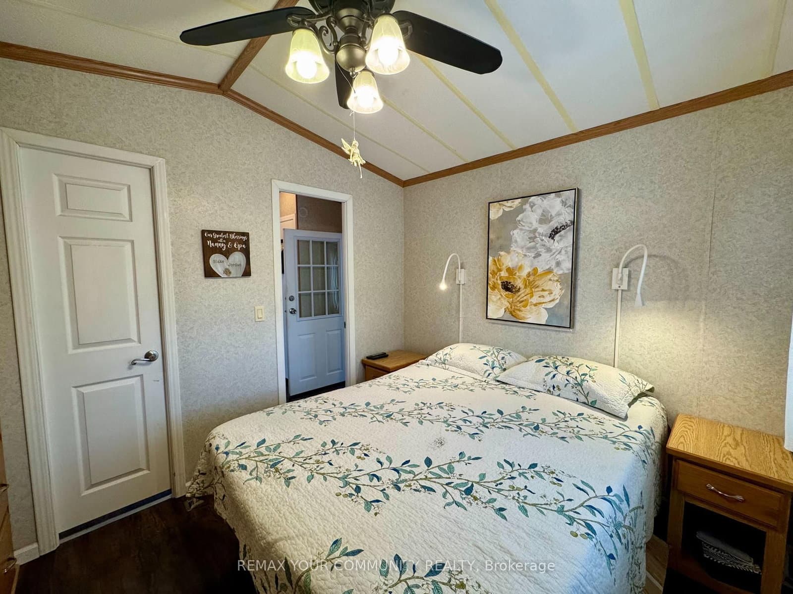 285 Crydermans Side Road, Unit 323 thumbnail 7