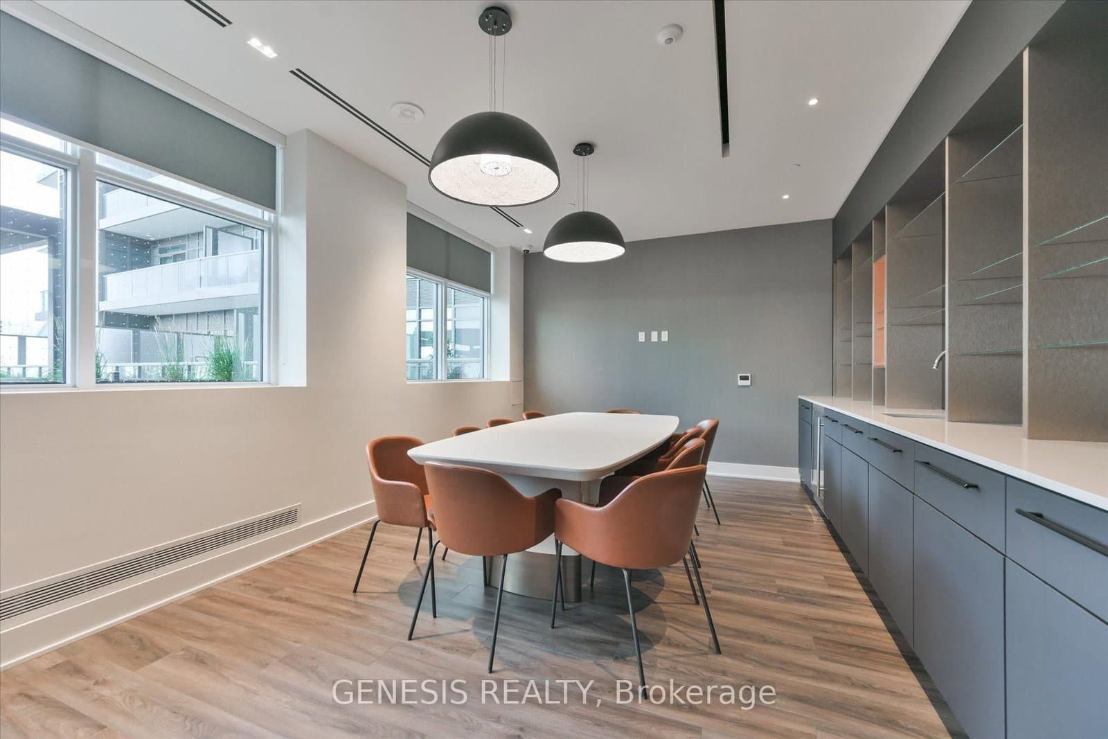 30 Upper Mall Way, Unit 2203 thumbnail 29