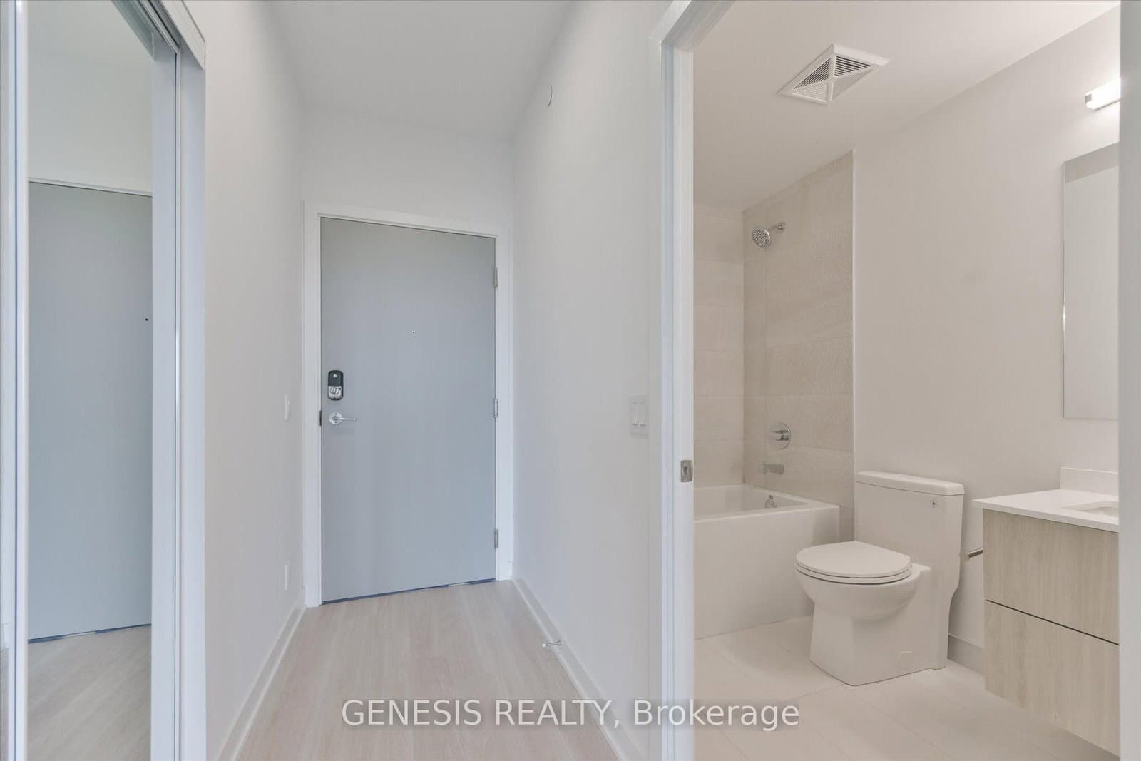 30 Upper Mall Way, Unit 2203 thumbnail 5