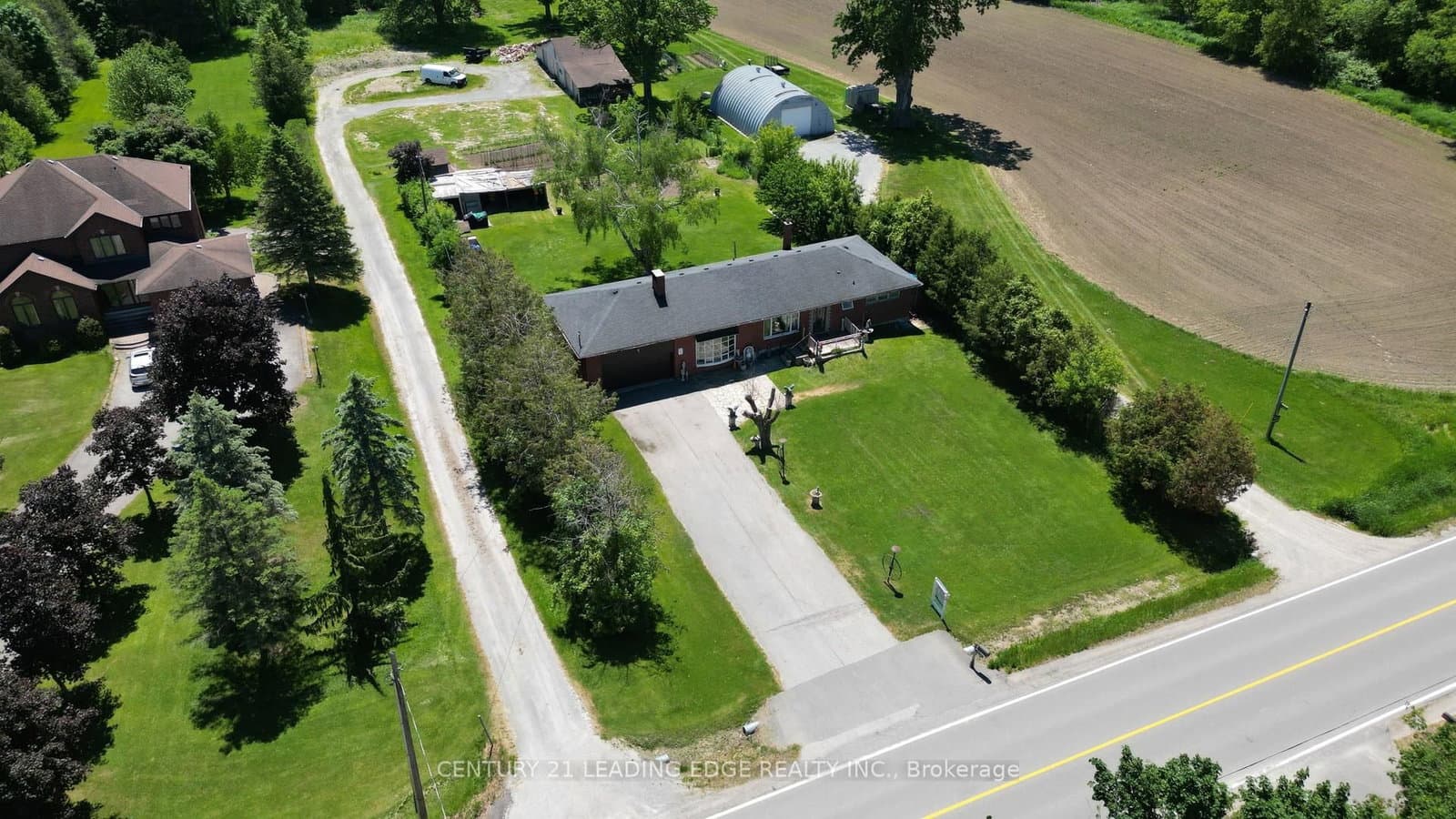 4239 19th Avenue thumbnail 3