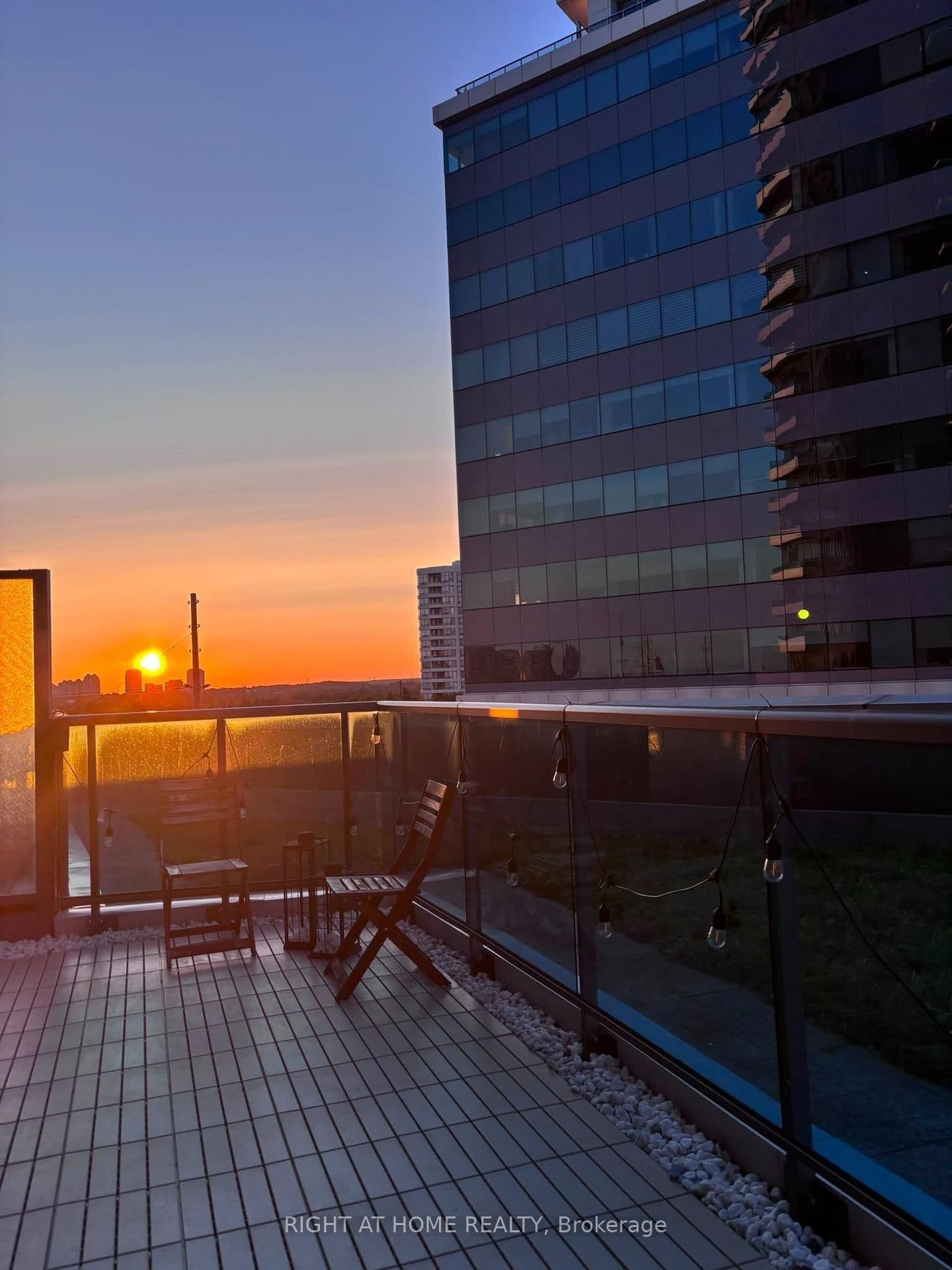 7171 Yonge Street, Unit 306 thumbnail 18