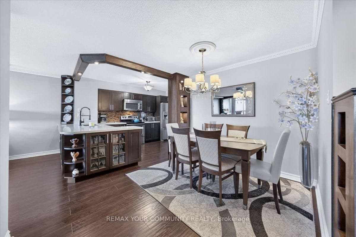 #907 - 8501 Bayview Avenue