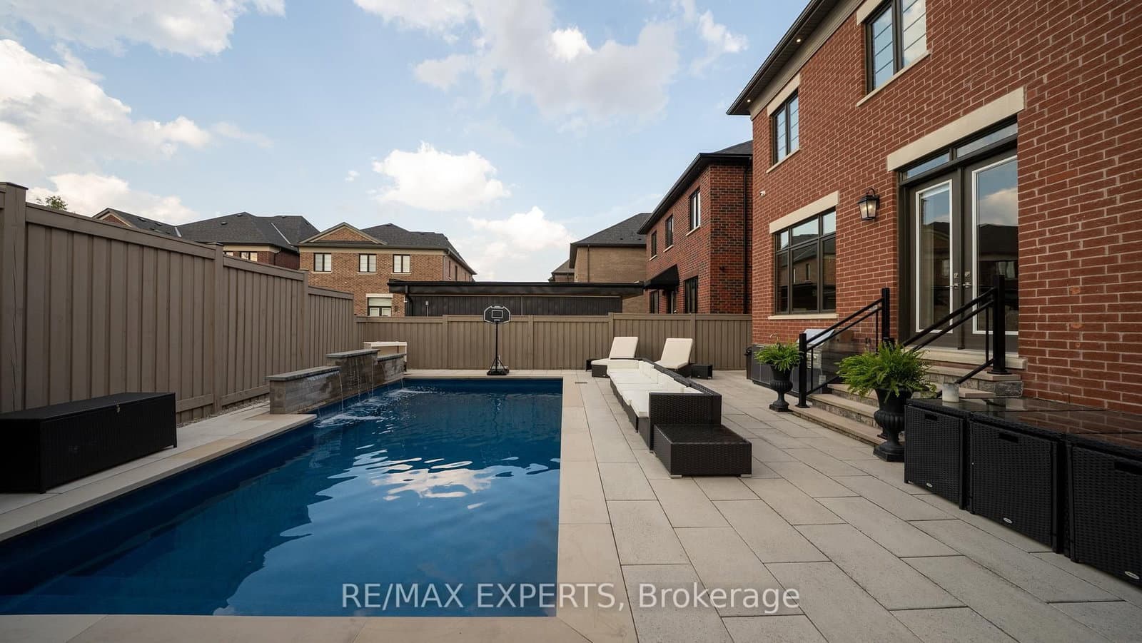 89 Rosshaven Crescent thumbnail 39