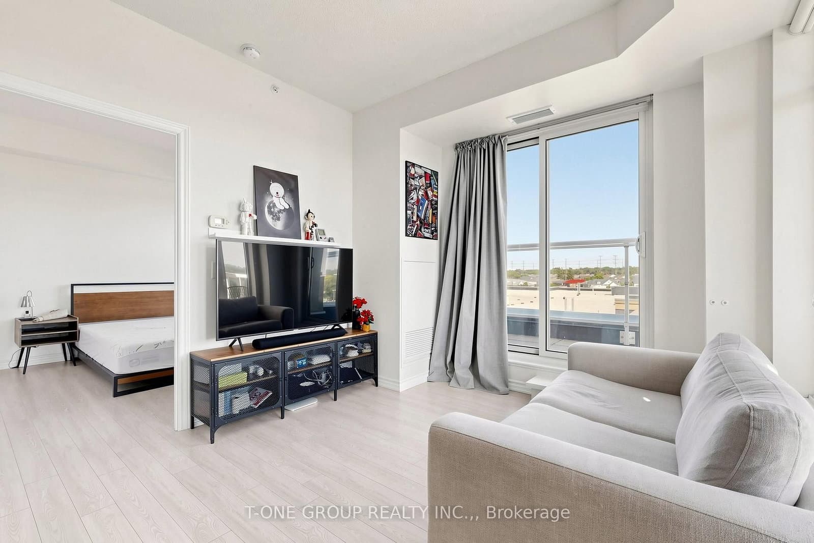 8323 Kennedy Road, Unit 508 thumbnail 3