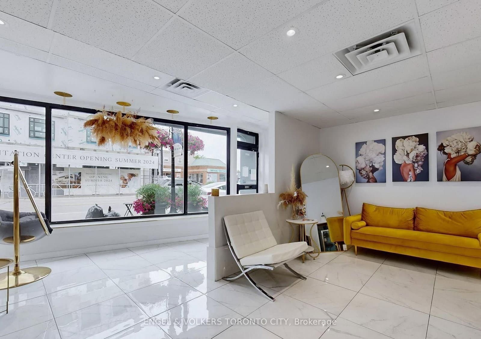 15187 Yonge Street thumbnail 7