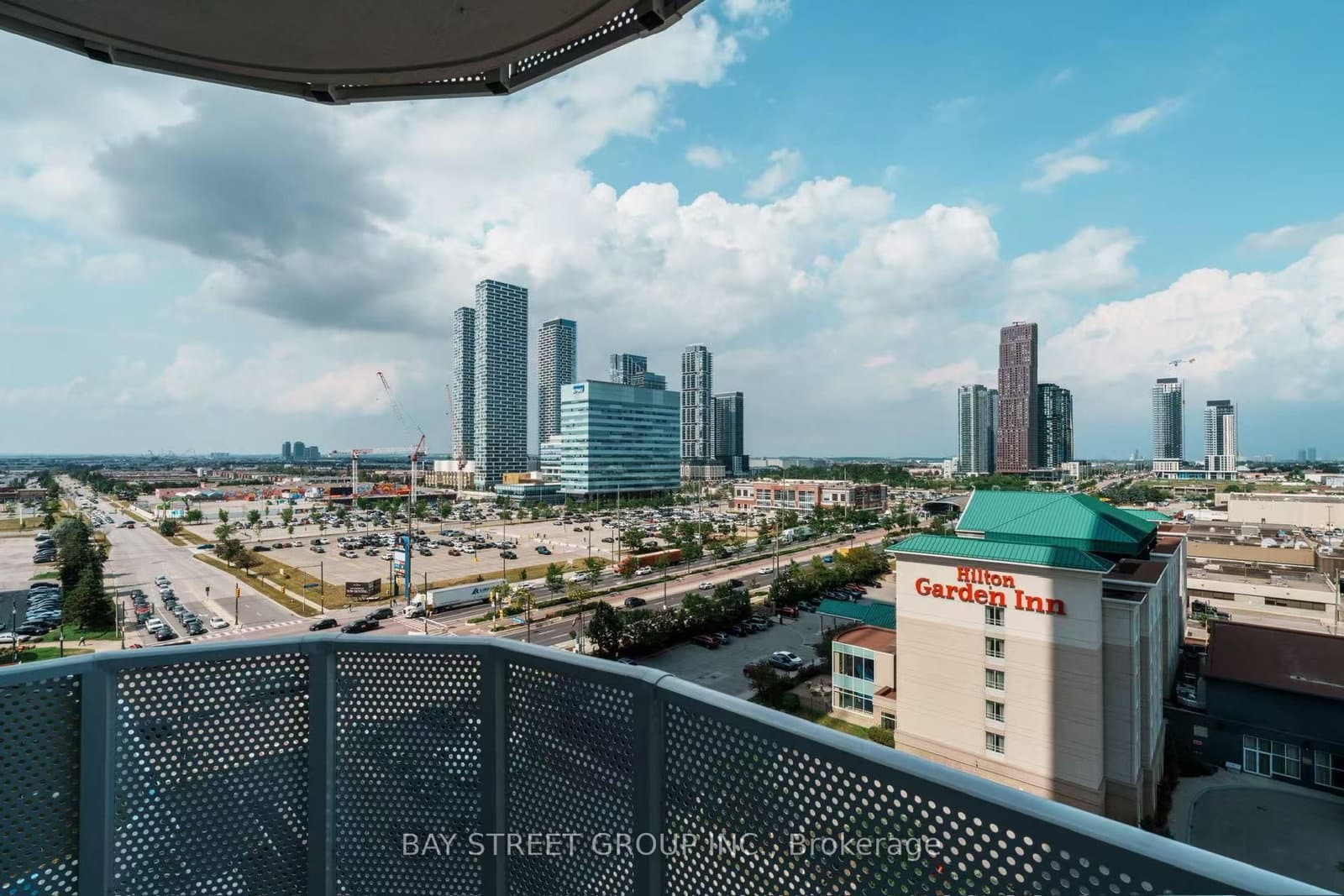 28 Interchange Way, Unit 1105 thumbnail 7