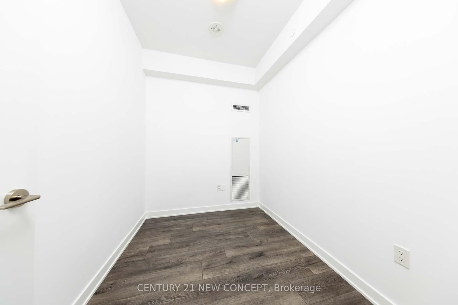 105 Oneida Crescent, Unit 1403 thumbnail 8