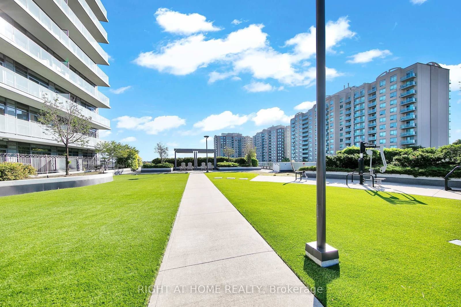 65 Oneida Crescent, Unit 903 thumbnail 21