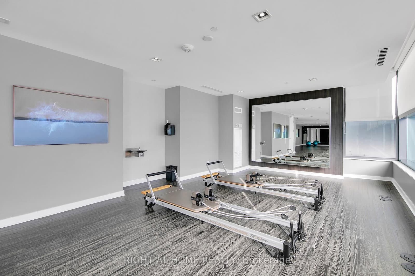 65 Oneida Crescent, Unit 903 thumbnail 40