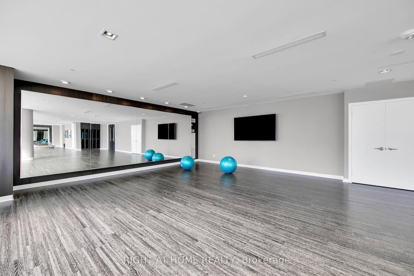 65 Oneida Crescent, Unit 903 thumbnail 42