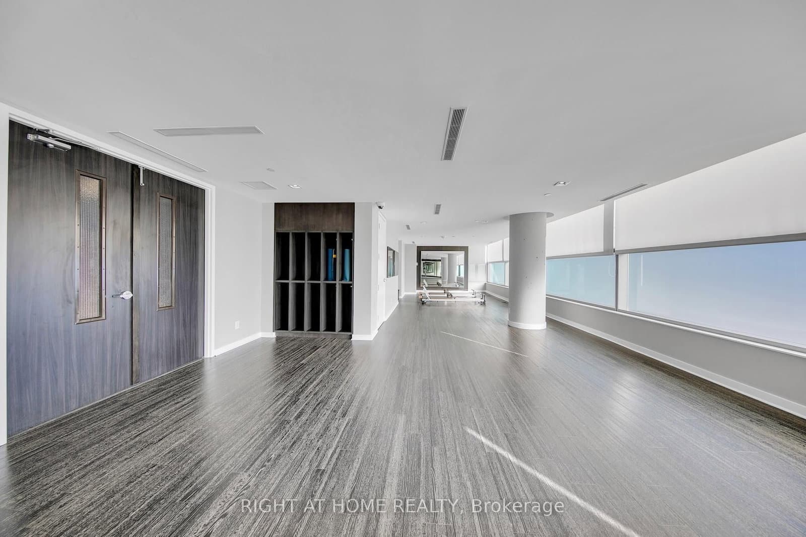65 Oneida Crescent, Unit 903 thumbnail 43