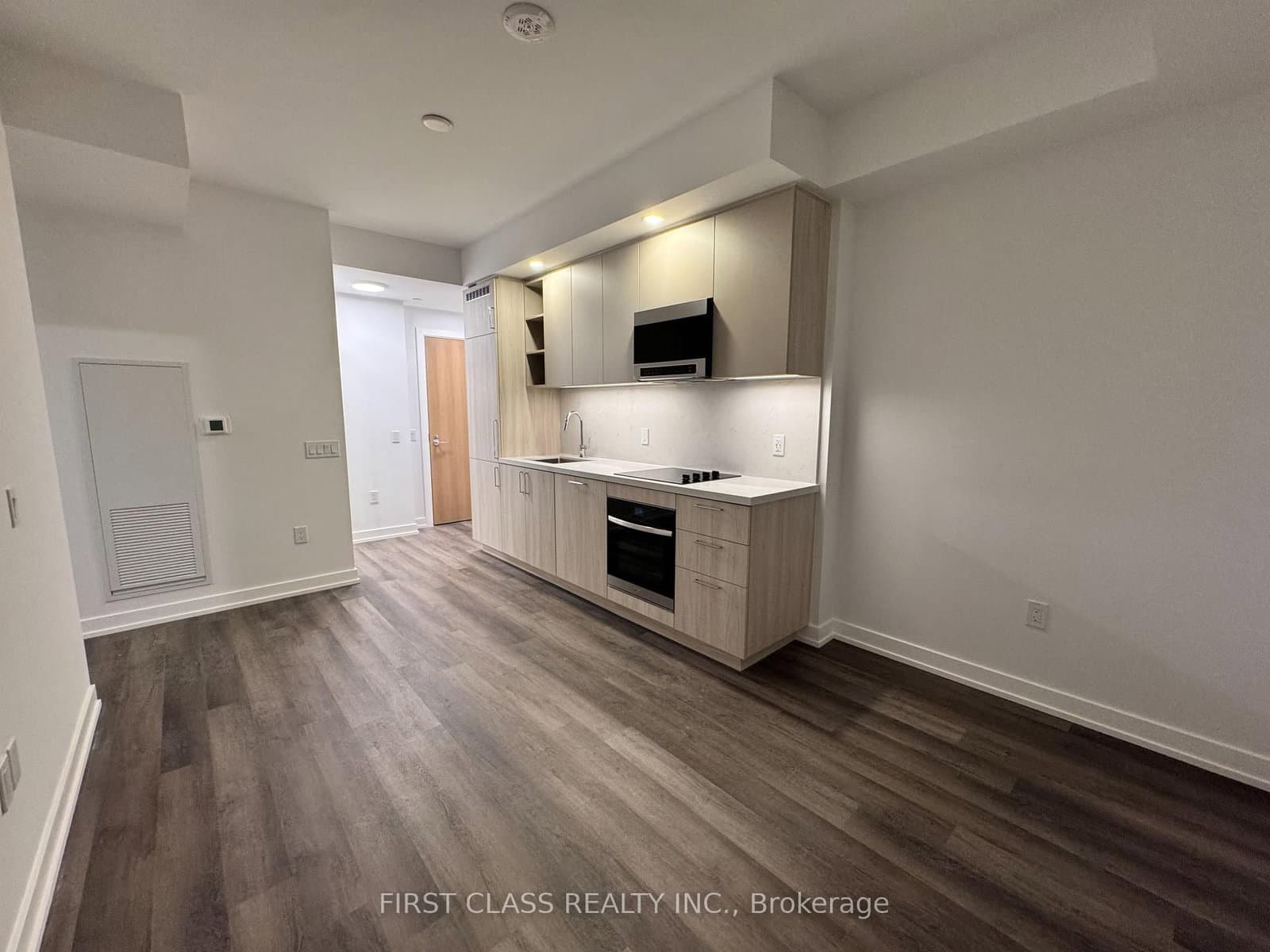 2851 Highway 7 Road E, Unit 806A thumbnail 2
