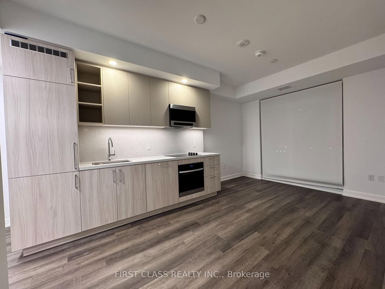 2851 Highway 7 Road E, Unit 806A thumbnail 4