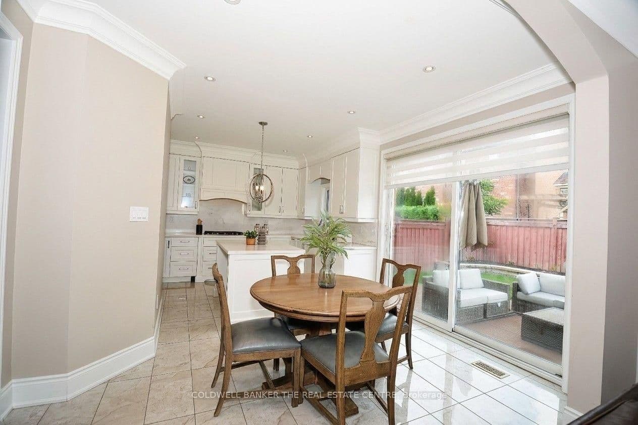 304 Tower Hill Road thumbnail 10
